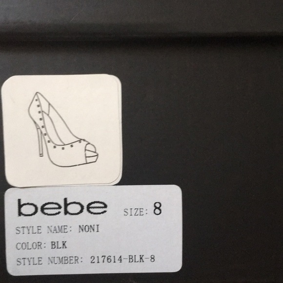 Heels - Picture 6 of 6